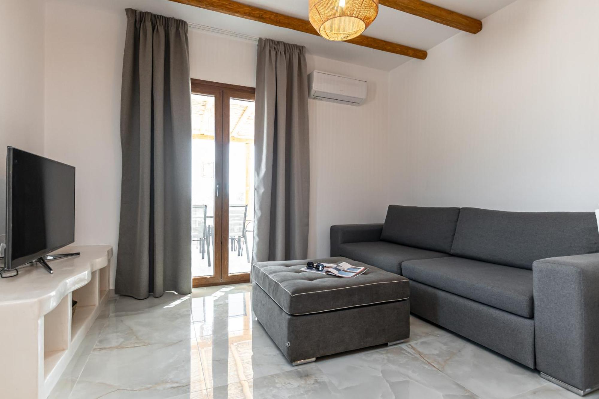 Naxos Beachwalk Villa Plaka Maragkas Luaran gambar